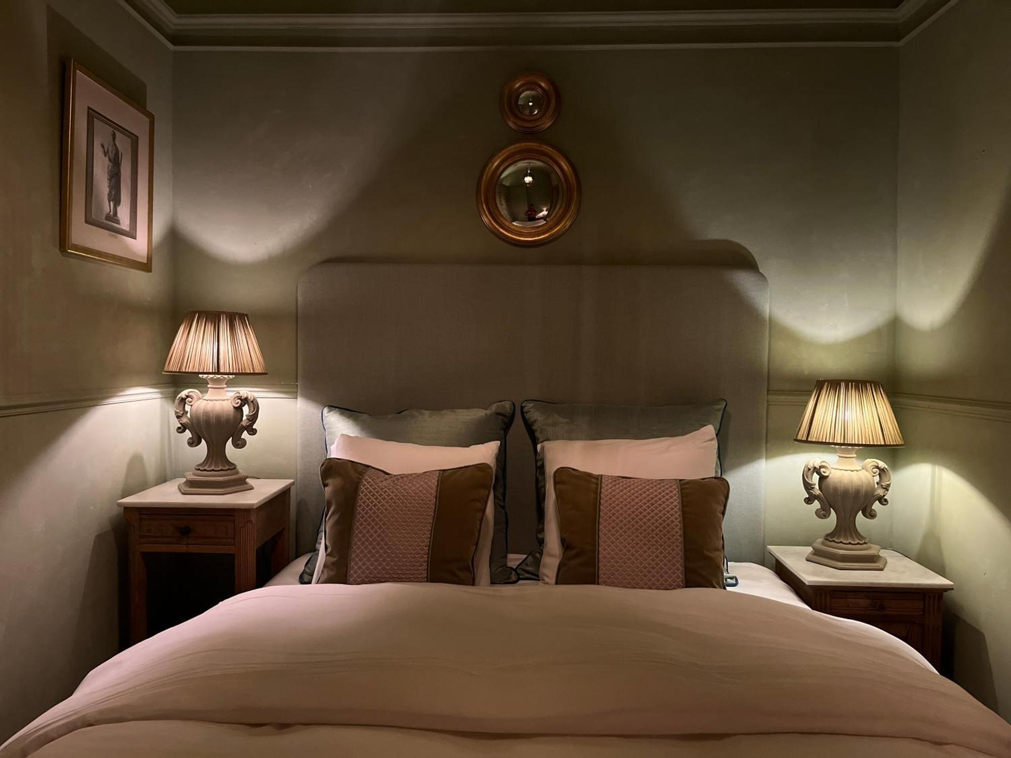Guesthouse Nights By Morpheus Antwerpen Buitenkant foto